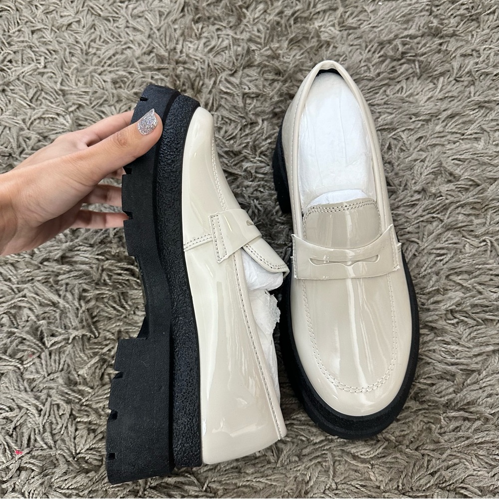 Miss Lola | platform loafers size 8 (runs big) - Picture 6 of 6